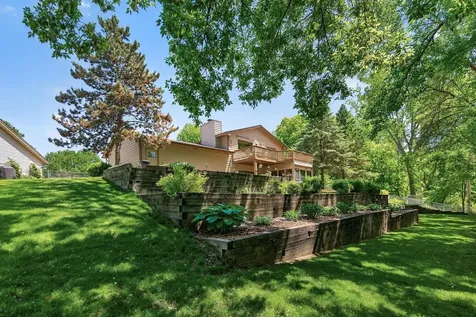 3286 York Alcove Woodbury MN 55125