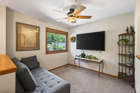 3286 York Alcove Woodbury MN 55125