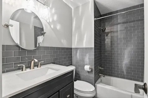 8955 Quinn Road Chanhassen MN 55317