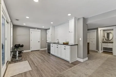 8955 Quinn Road Chanhassen MN 55317