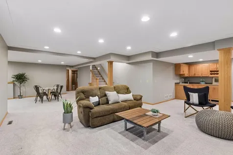 10947 Alexandra Court Inver Grove Heights MN 55077