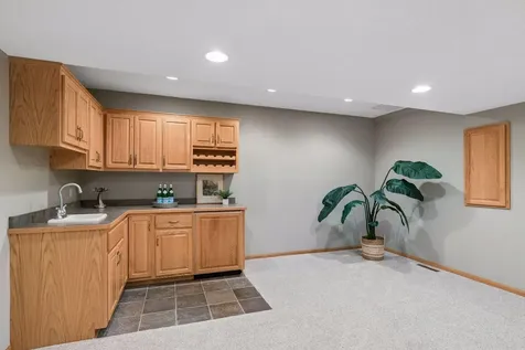10947 Alexandra Court Inver Grove Heights MN 55077