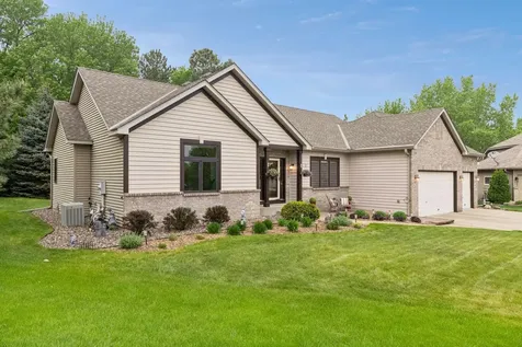 10947 Alexandra Court Inver Grove Heights MN 55077