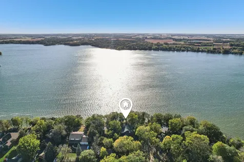 24560 Cedar Point Road New Prague MN 56071
