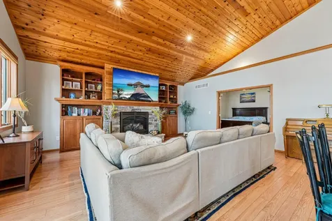 24560 Cedar Point Road New Prague MN 56071