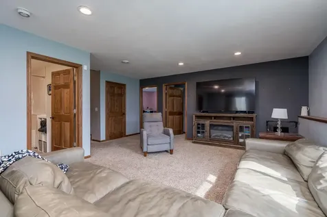 2080 Pratt Circle Saint Peter MN 56082