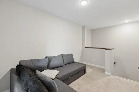6986 Lancaster Way NE Albertville MN 55301