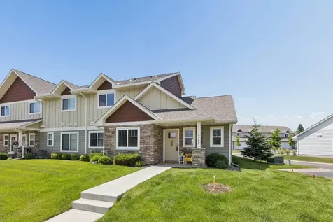 6986 Lancaster Way NE Albertville MN 55301