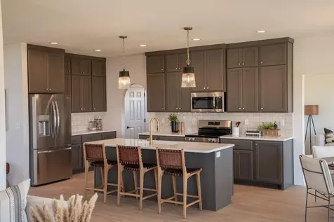 7341 101 Avenue S Horace ND 58047