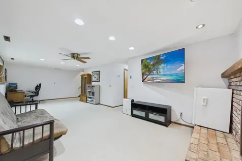 3301 Knob Lane NW Rochester MN 55901