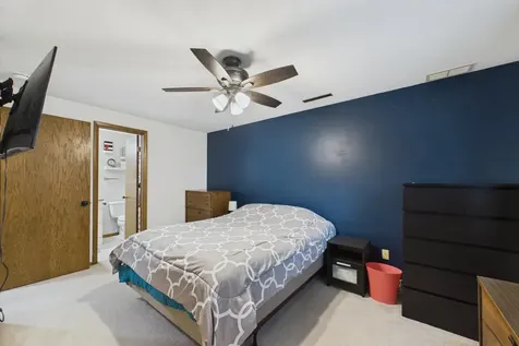 3301 Knob Lane NW Rochester MN 55901