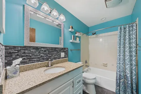 3301 Knob Lane NW Rochester MN 55901