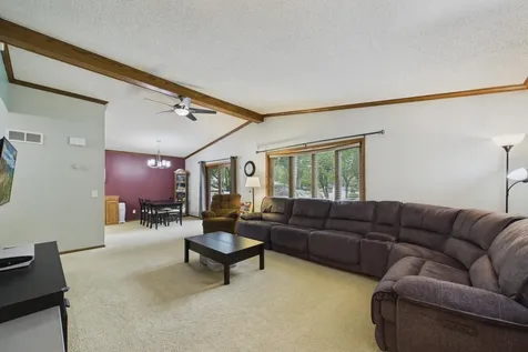 3301 Knob Lane NW Rochester MN 55901