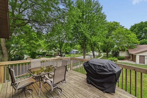3301 Knob Lane NW Rochester MN 55901