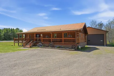 N6101 9th Street Spooner WI 54801