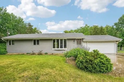 5489 270th Street Wyoming MN 55092