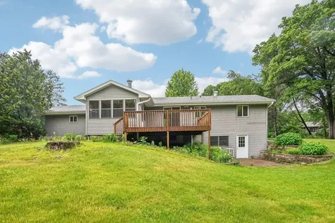 5489 270th Street Wyoming MN 55092