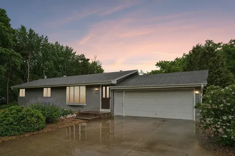5489 270th Street Wyoming MN 55092