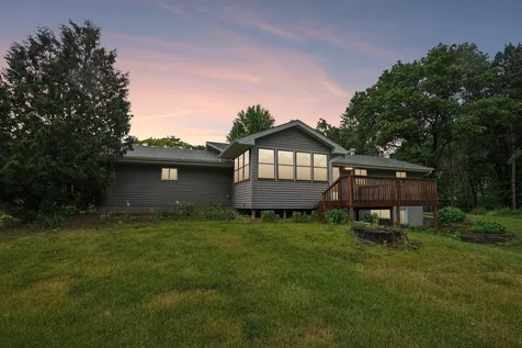 5489 270th Street Wyoming MN 55092