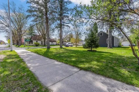 610 SE 15th Street Brainerd MN 56401