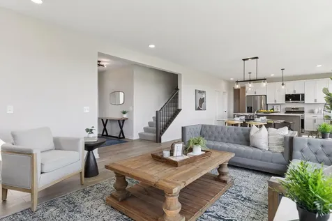 10115 Blackmoor Road Woodbury MN 55129