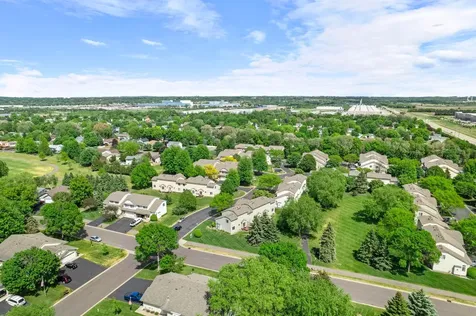 9804 Hamlet Lane S Cottage Grove MN 55016