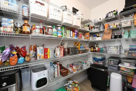 6620 57th Avenue S Fargo ND 58104