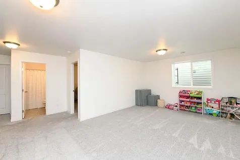 6620 57th Avenue S Fargo ND 58104