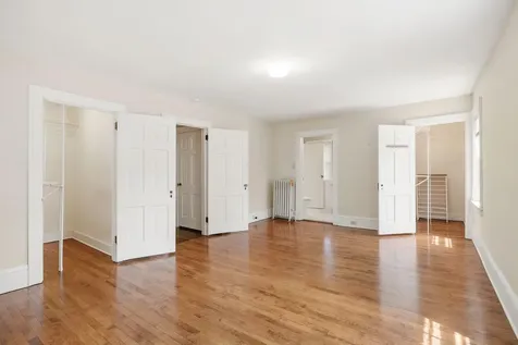 4325 Wooddale Avenue S Saint Louis Park MN 55424