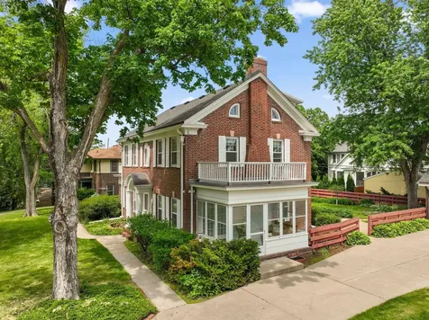 4325 Wooddale Avenue S Saint Louis Park MN 55424