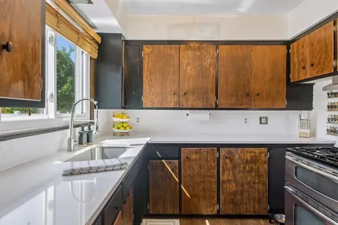 1804 7th Street E Saint Paul MN 55119