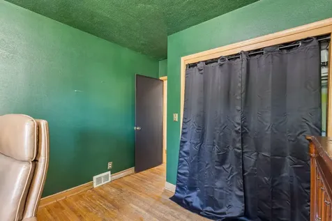 1804 7th Street E Saint Paul MN 55119