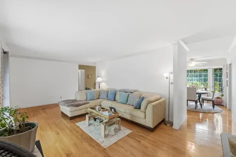 12913 Eagle Ridge Drive Burnsville MN 55337