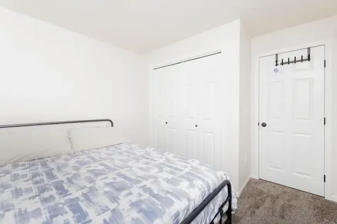 1567 68th Avenue S Fargo ND 58104