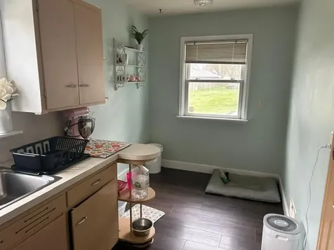 222 N Whitney Street Marshall MN 56258