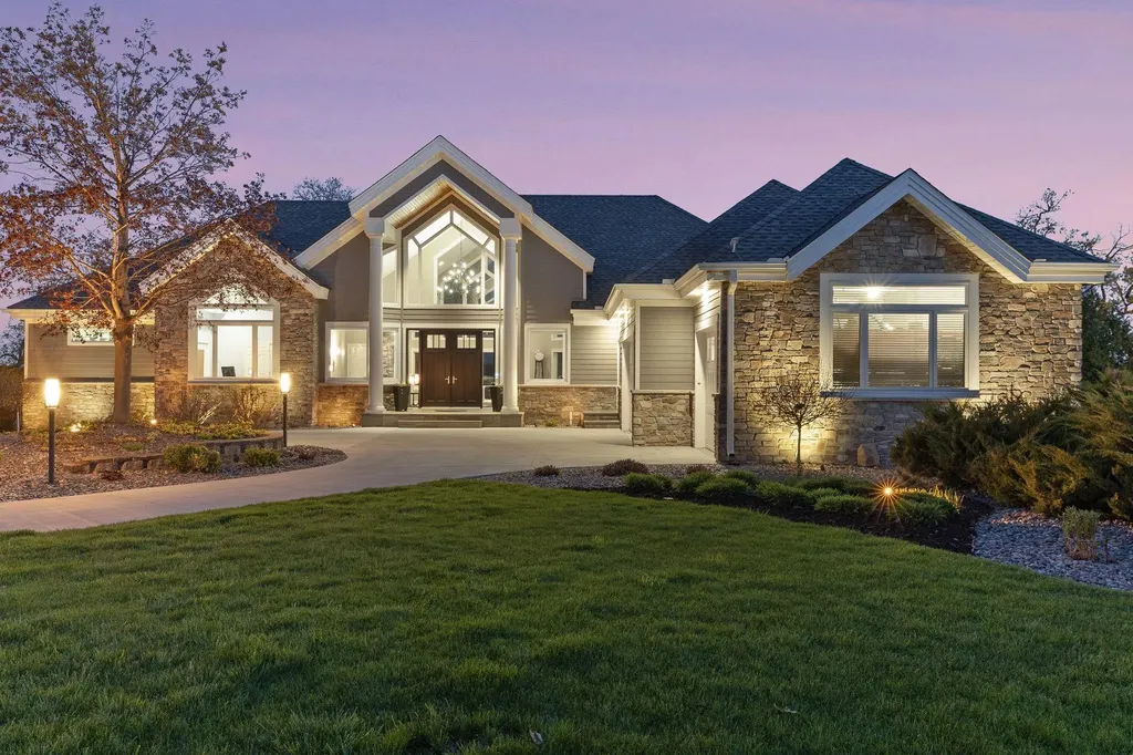 1065 Bayside Lane Minnetrista MN 55364