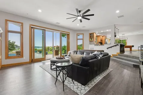 1065 Bayside Lane Minnetrista MN 55364