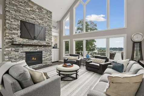 1065 Bayside Lane Minnetrista MN 55364