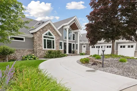 1065 Bayside Lane Minnetrista MN 55364