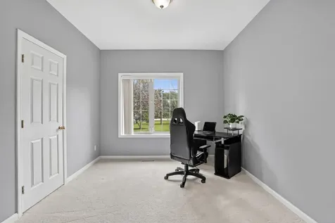 13420 Skyline Circle Shakopee MN 55379
