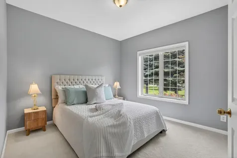 13420 Skyline Circle Shakopee MN 55379