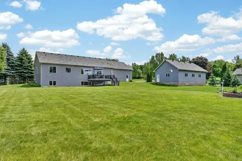 13420 Skyline Circle Shakopee MN 55379