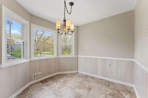10 Western Terrace Golden Valley MN 55426