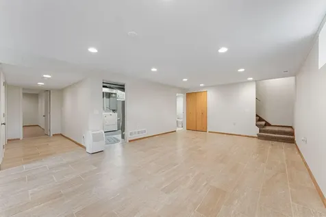 10 Western Terrace Golden Valley MN 55426