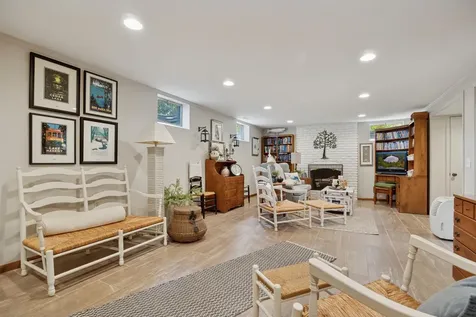 10 Western Terrace Golden Valley MN 55426