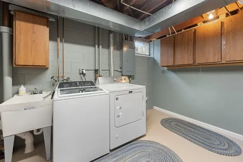 10 Western Terrace Golden Valley MN 55426