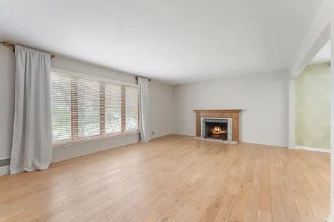 10 Western Terrace Golden Valley MN 55426