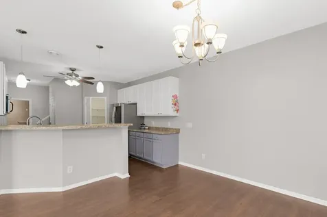 14211 Avalon Path Rosemount MN 55068