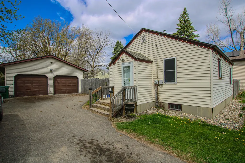708 Cardinal Lane SW Alexandria MN 56308