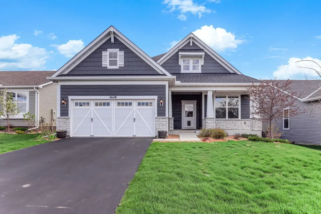 4648 Benjamin Place Woodbury MN 55129